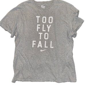 Nike Basketball Heather Gray “Too Fly To Fall” Graphic Tee, Men’s XXL